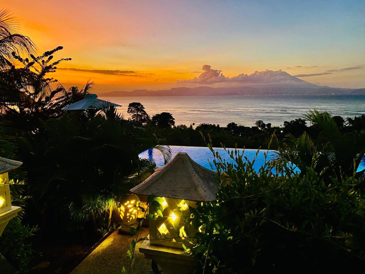 Hotel Gara Gara Sea View Batununggul Exterior foto